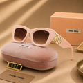Óculos de sol Miu.Miu