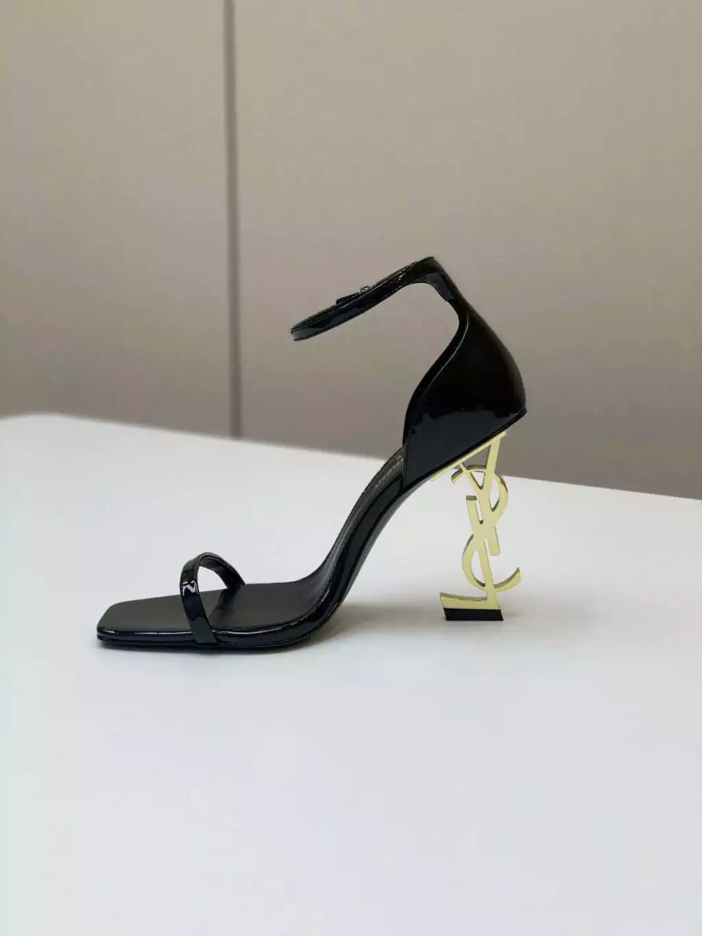 Sandália YSL Opyum 11cm