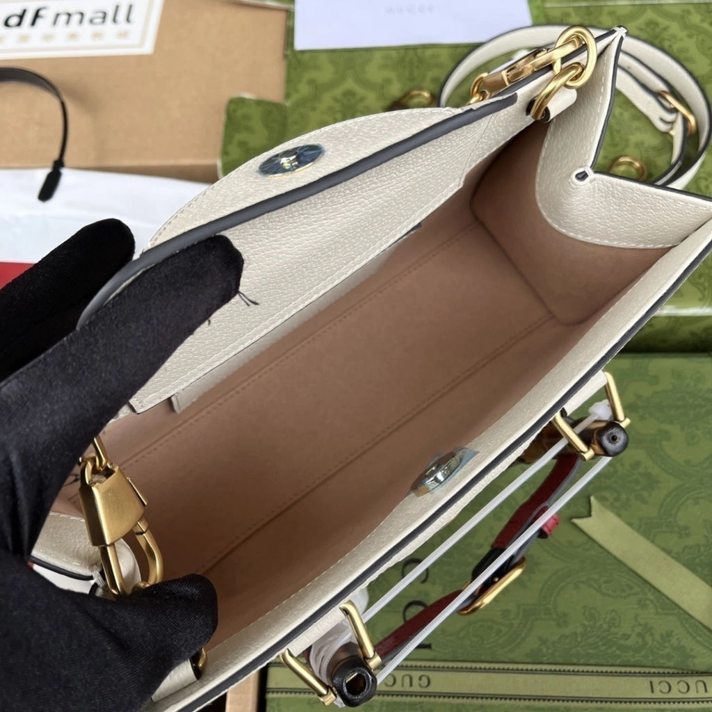 Bolsa Gucci Diana - imagem 2