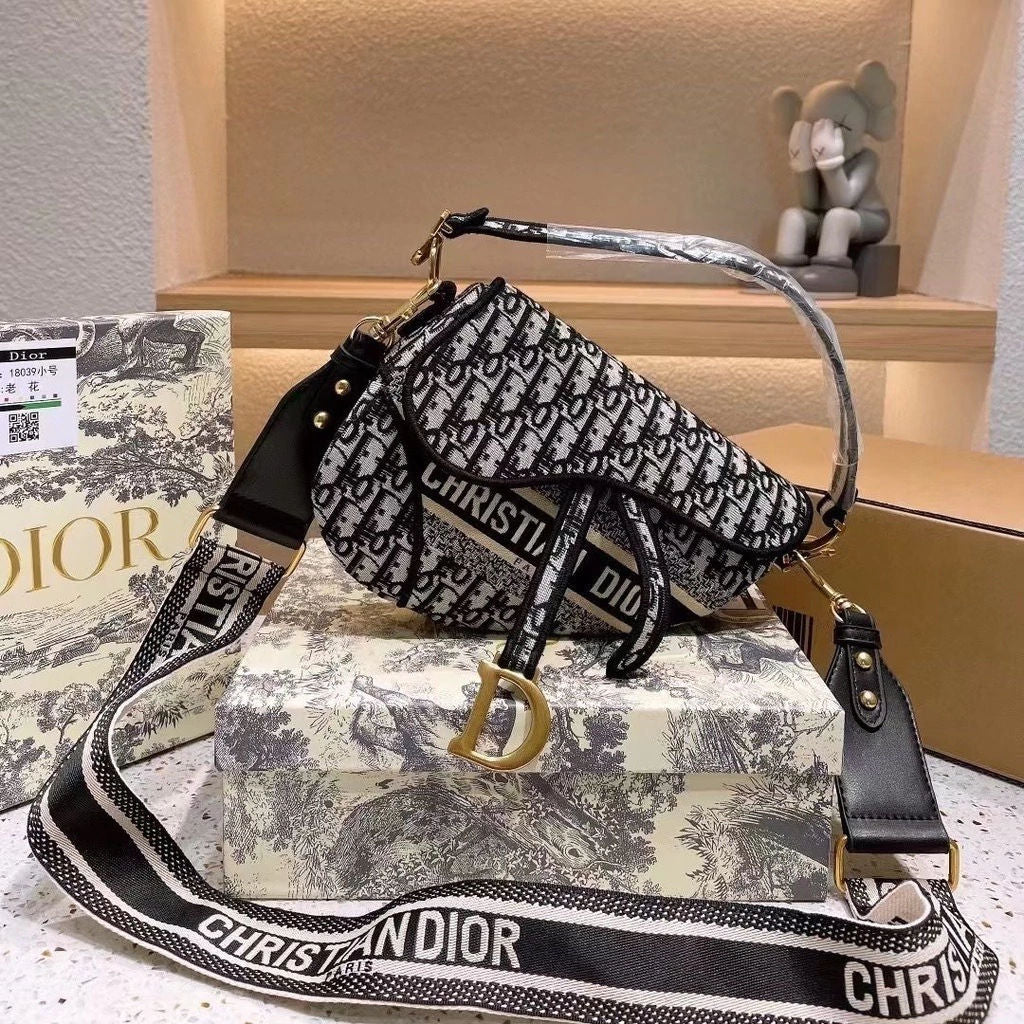 Dior Oblique Embroidery PREMIUM - imagem 4