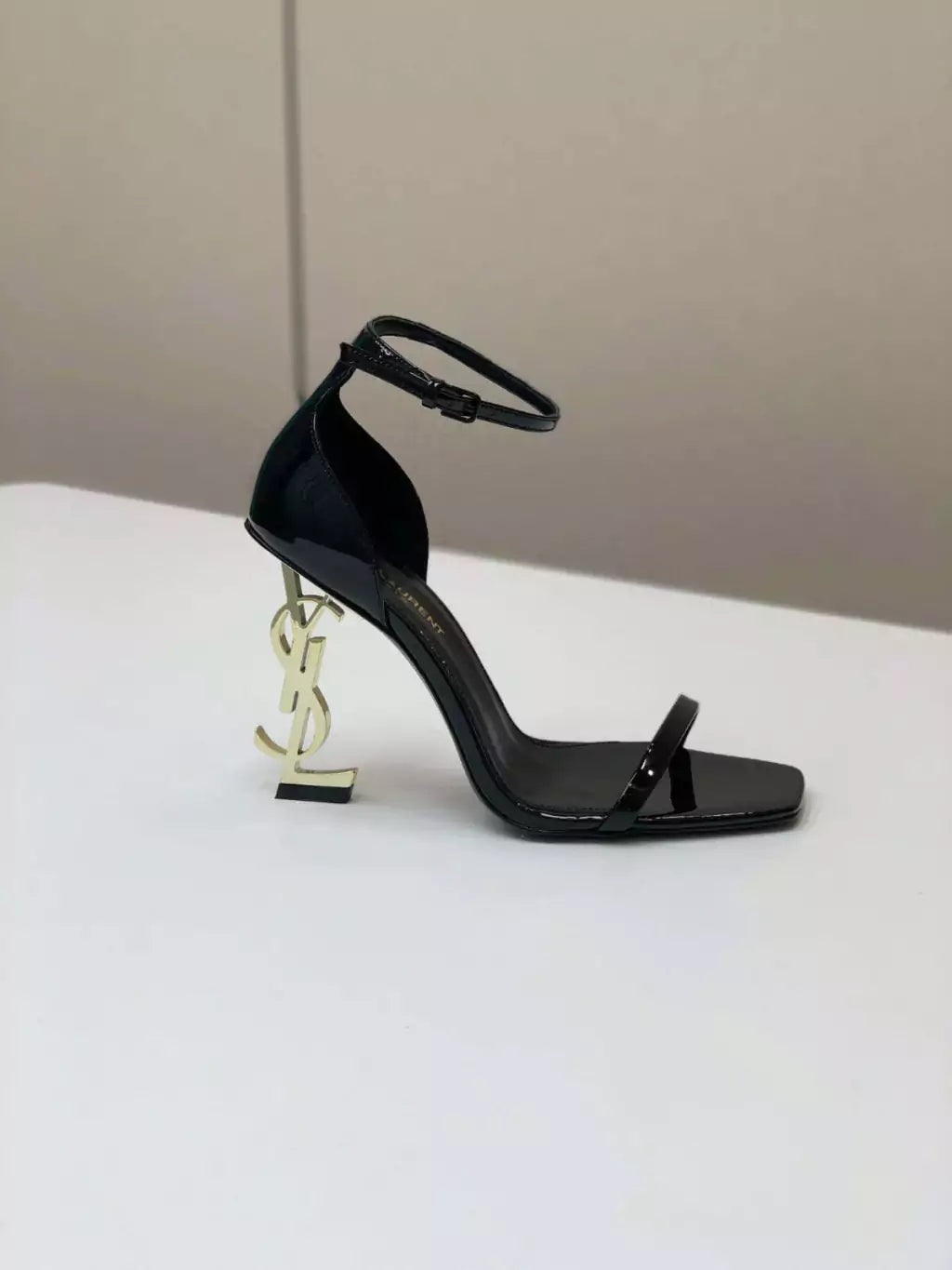 Sandália YSL Opyum 11cm