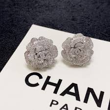 Brincos Chanel