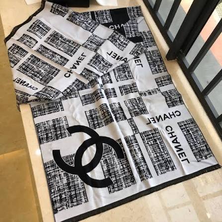 Lenço Xale Chanel