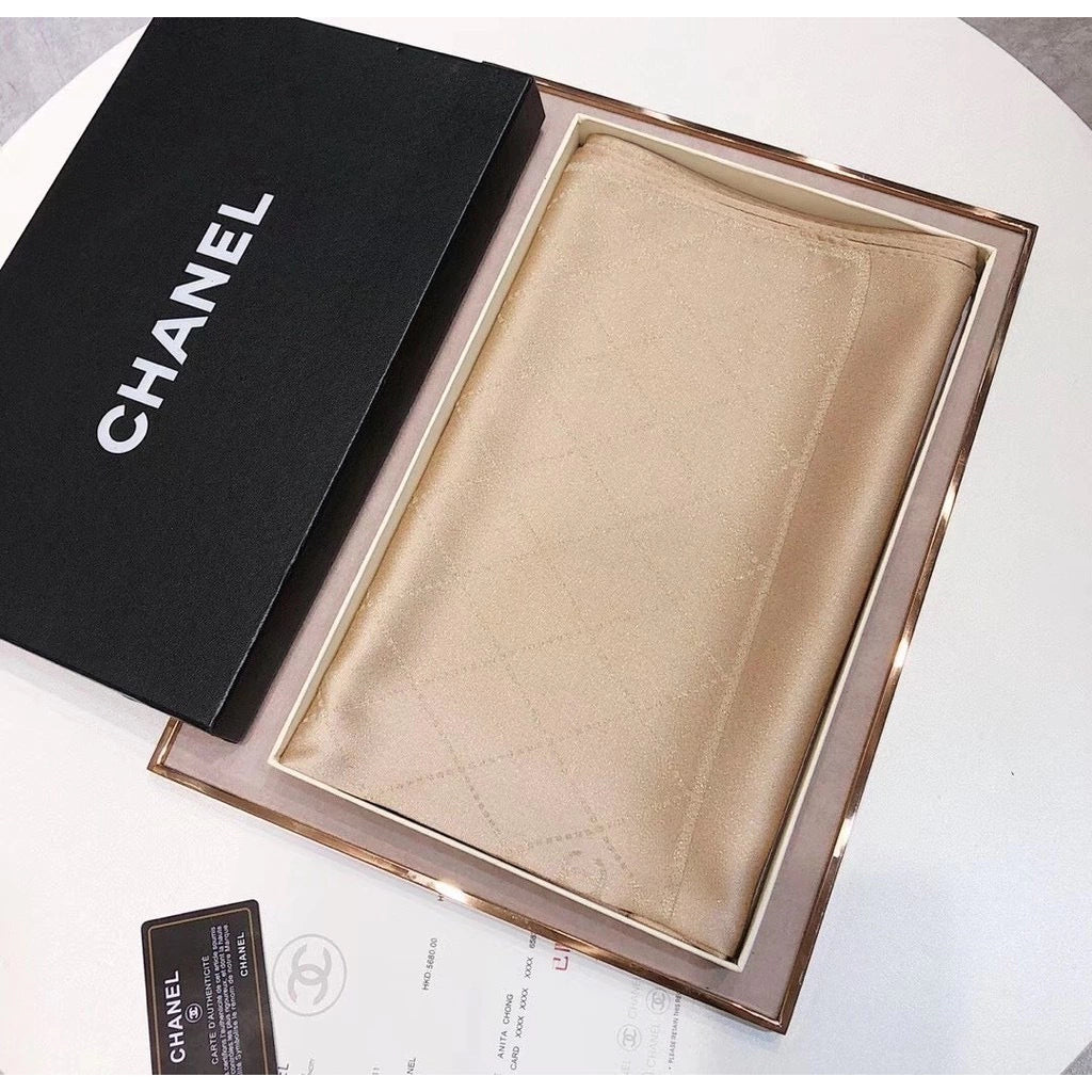 Lenço Xale Chanel
