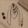 Lenço Xale Louis Vuitton - imagem 1