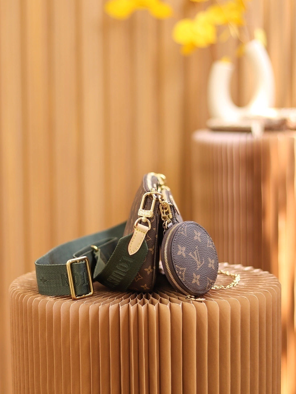 Multi Pochette Accessoires LV - imagem 2
