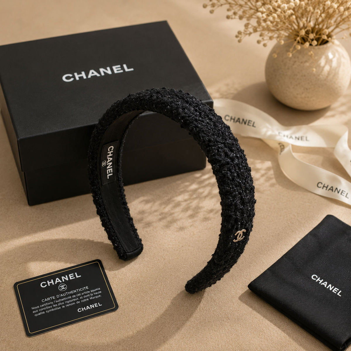 Tiara Chanel Black - imagem 2