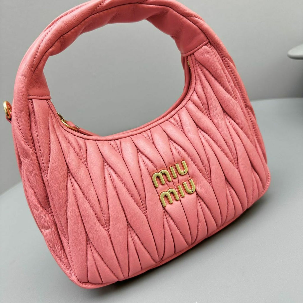 Bolsa MiuMiu hobo Wander couro napa matelassê