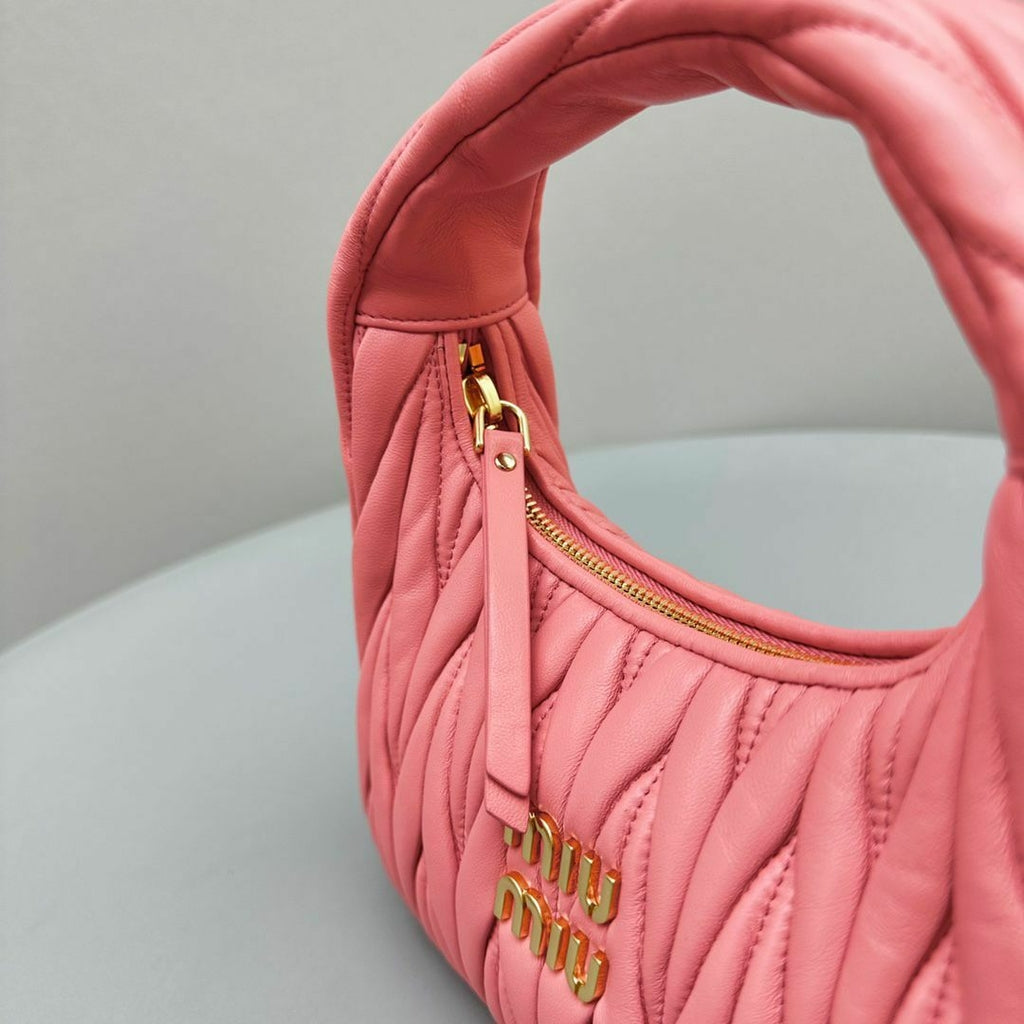 Bolsa MiuMiu hobo Wander couro napa matelassê